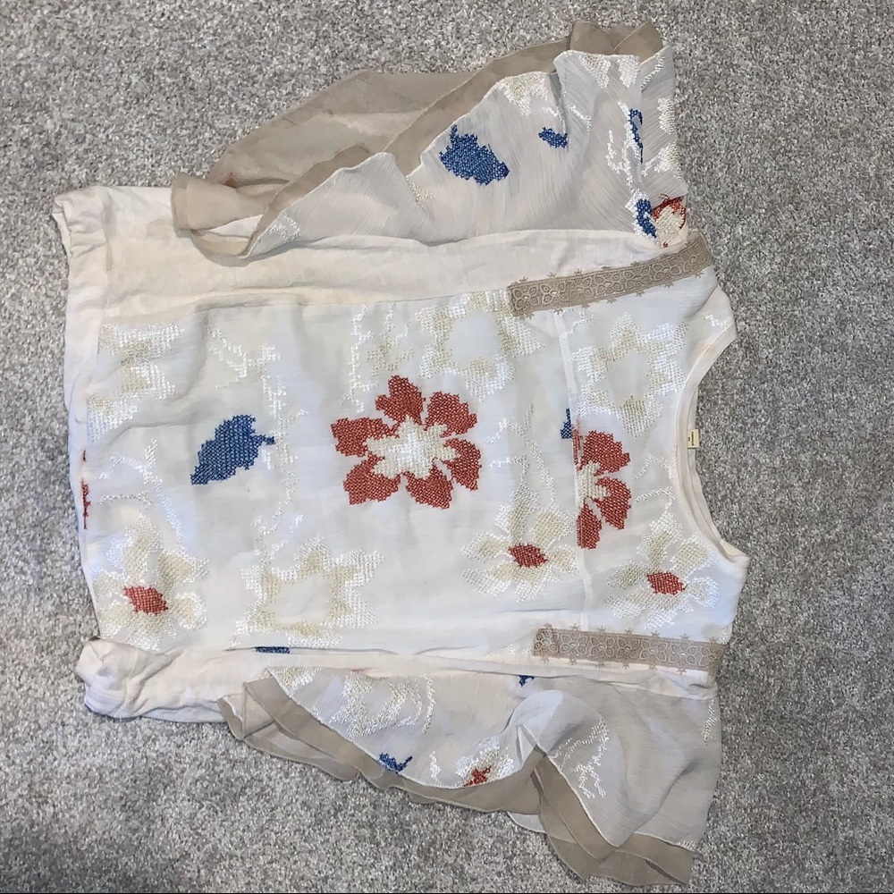 Gorgeous Boho Top With Flutter Sleeve - image 3